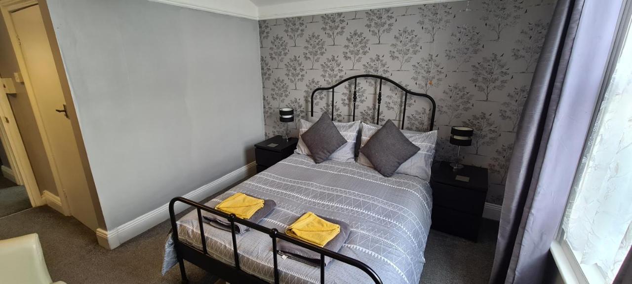 The Roslyn Guest House Paignton Εξωτερικό φωτογραφία